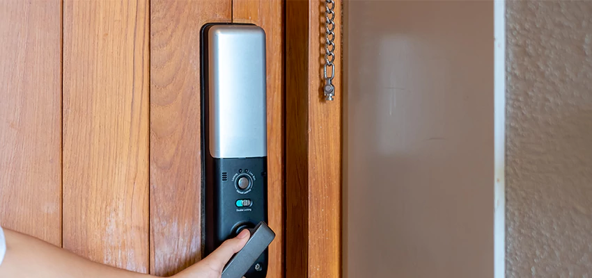 Home Security Electronic Locks Upgrades in La Puente, CA